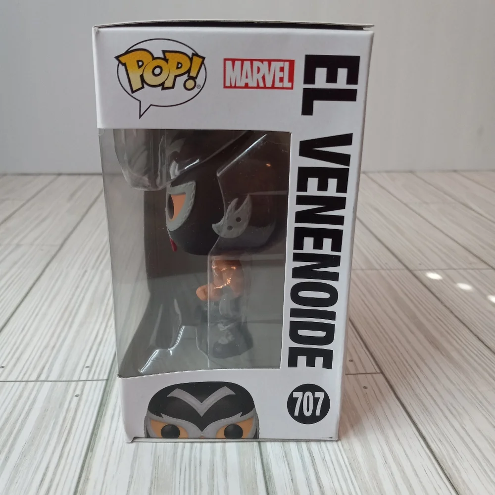 Funko Pop! Marvel Lucha Libre Venom El Venonoide #707 Bobble Head
